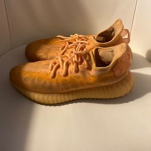 Yeezy orange 8.5